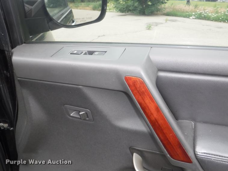 image for item K5960 2005 Infiniti QX56 SUV