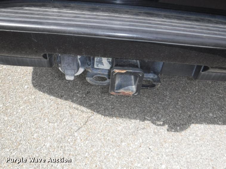 image for item K5960 2005 Infiniti QX56 SUV