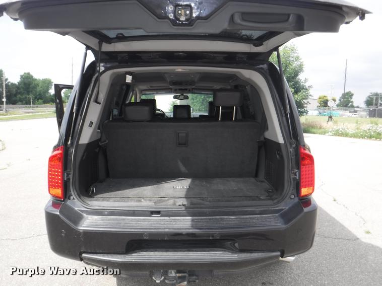 image for item K5960 2005 Infiniti QX56 SUV