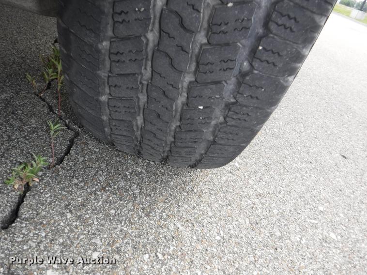 image for item K5961 2005 Ford F150 SuperCrew pickup truck