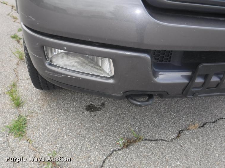 image for item K5961 2005 Ford F150 SuperCrew pickup truck