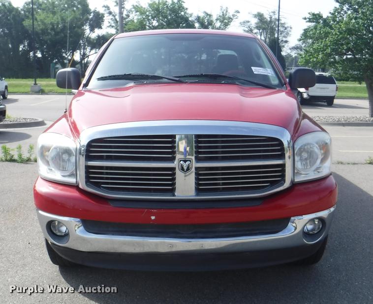 image for item K5962 2007 Dodge Ram 1500 Quad Cab pickup truck