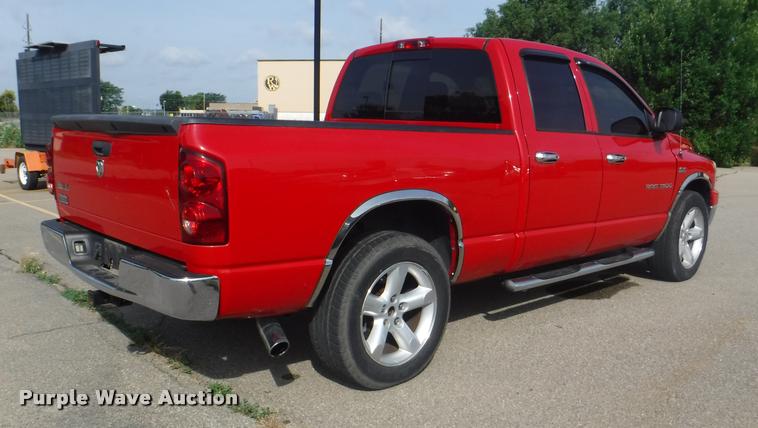 image for item K5962 2007 Dodge Ram 1500 Quad Cab pickup truck