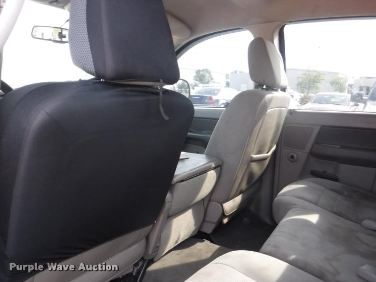 image for item K5962 2007 Dodge Ram 1500 Quad Cab pickup truck