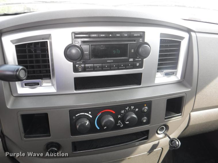 image for item K5962 2007 Dodge Ram 1500 Quad Cab pickup truck