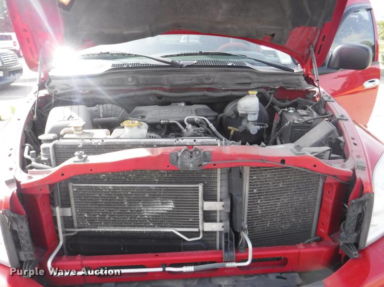 image for item K5962 2007 Dodge Ram 1500 Quad Cab pickup truck