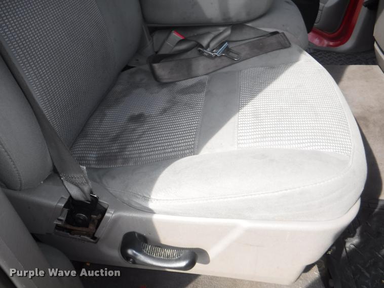 image for item K5962 2007 Dodge Ram 1500 Quad Cab pickup truck