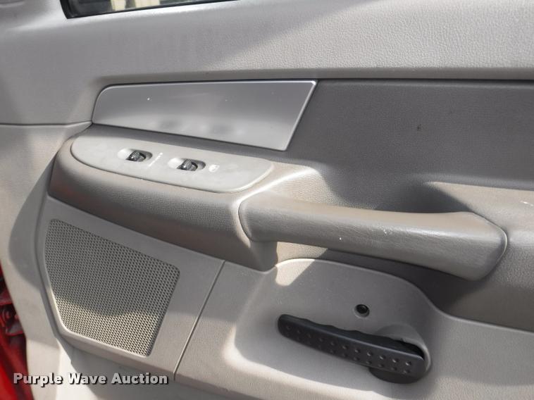 image for item K5962 2007 Dodge Ram 1500 Quad Cab pickup truck