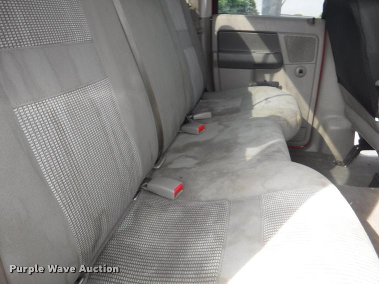 image for item K5962 2007 Dodge Ram 1500 Quad Cab pickup truck