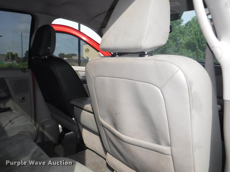 image for item K5962 2007 Dodge Ram 1500 Quad Cab pickup truck