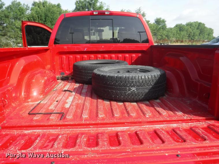 image for item K5962 2007 Dodge Ram 1500 Quad Cab pickup truck