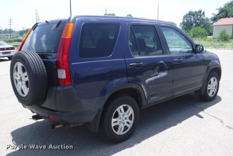 image for item K5963 2003 Honda CR-V SUV