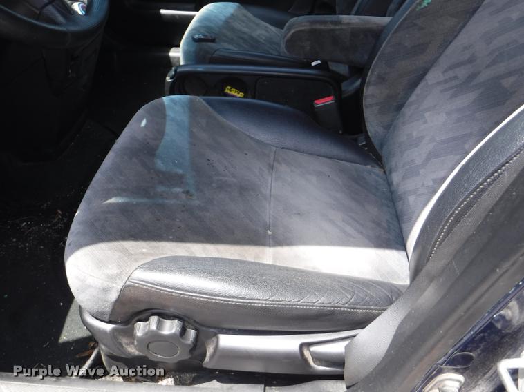 image for item K5963 2003 Honda CR-V SUV