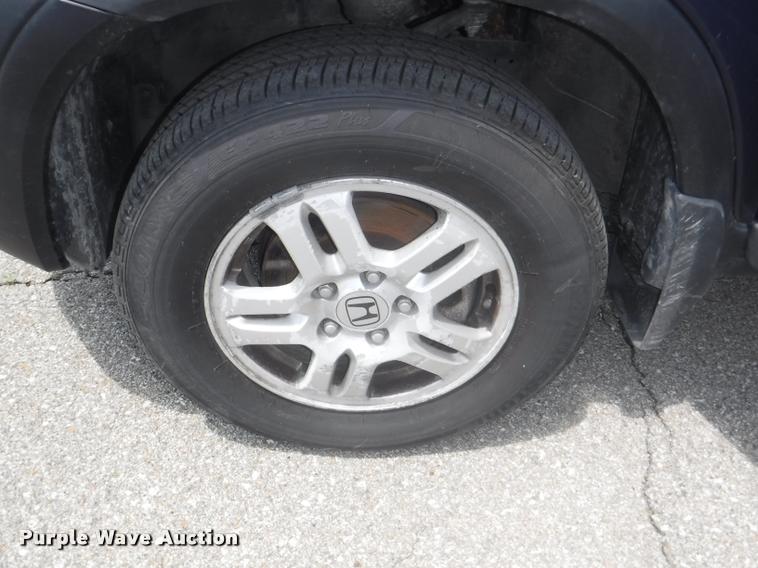 image for item K5963 2003 Honda CR-V SUV