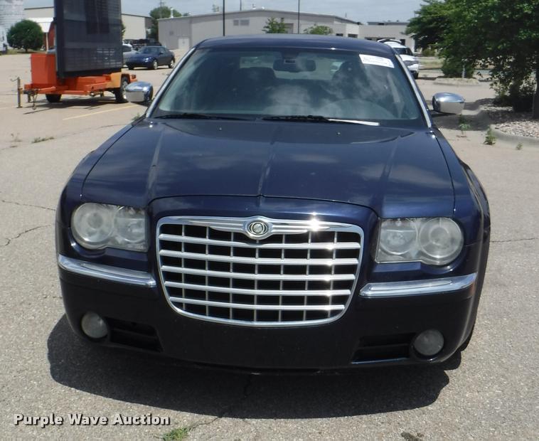 image for item K5964 2006 Chrysler 300M