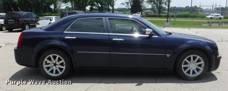 image for item K5964 2006 Chrysler 300M