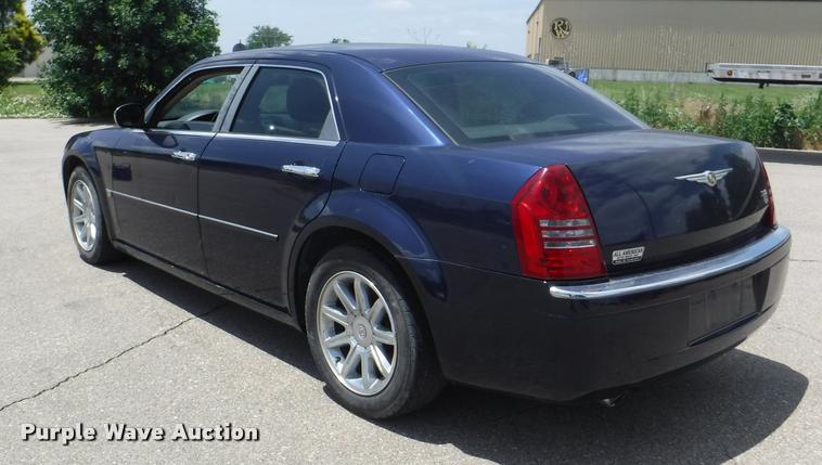 image for item K5964 2006 Chrysler 300M