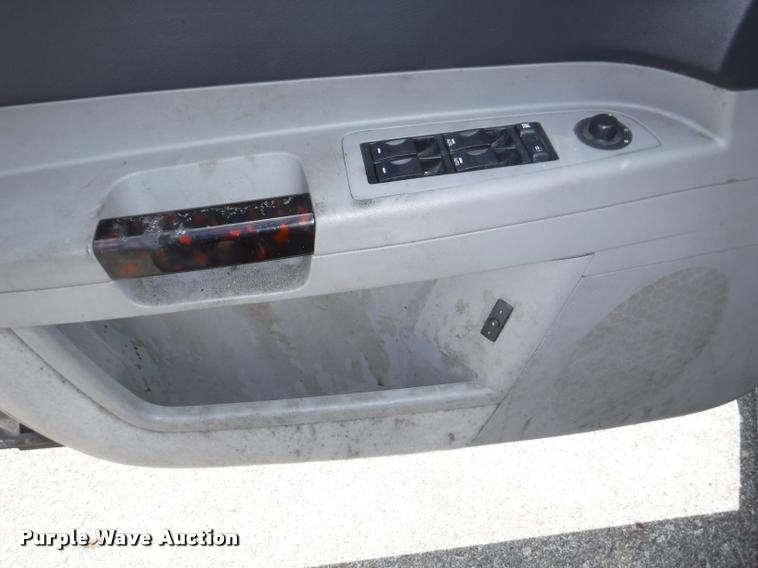 image for item K5964 2006 Chrysler 300M