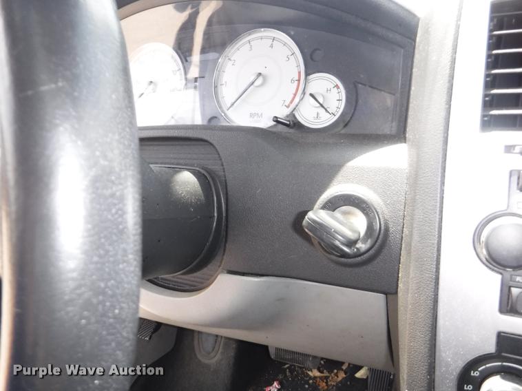 image for item K5964 2006 Chrysler 300M