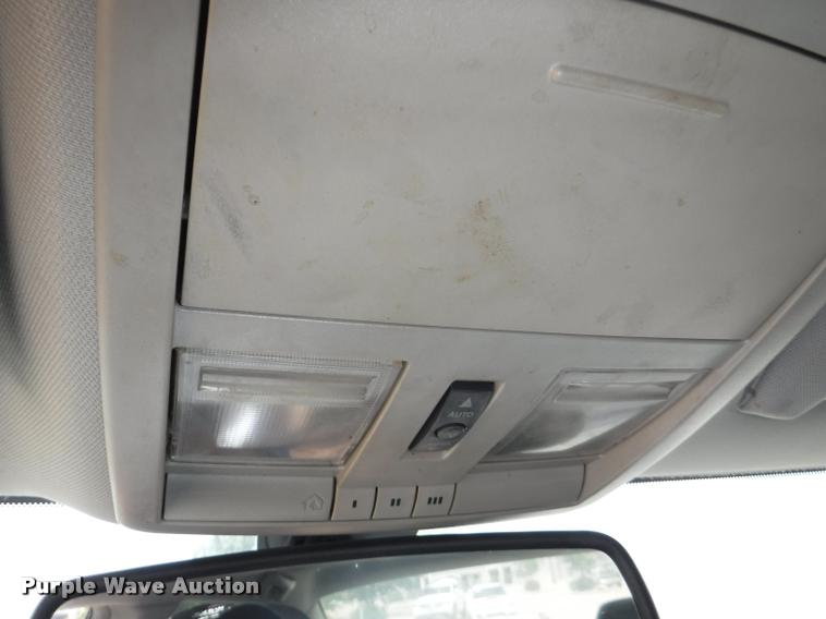 image for item K5964 2006 Chrysler 300M