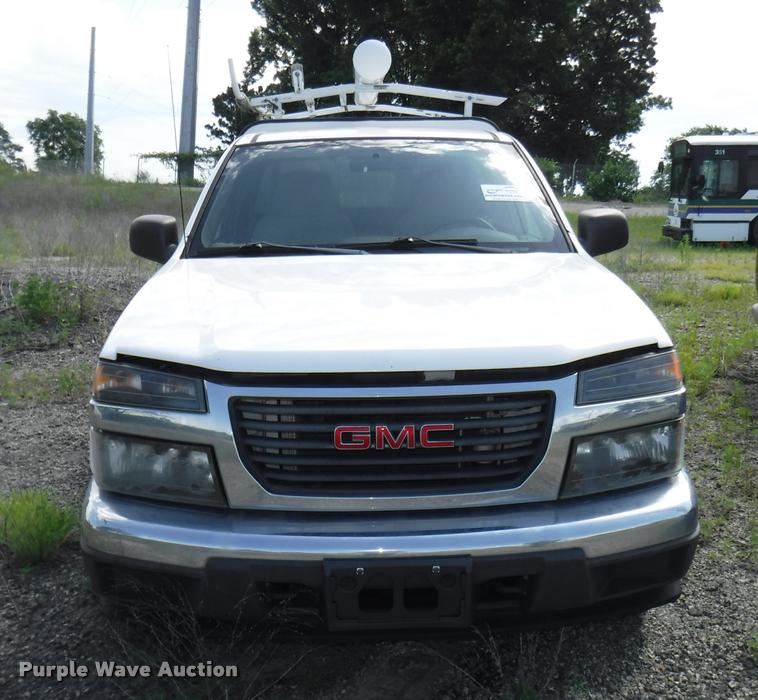 image for item K5972 2008 GMC Canyon pickup truck