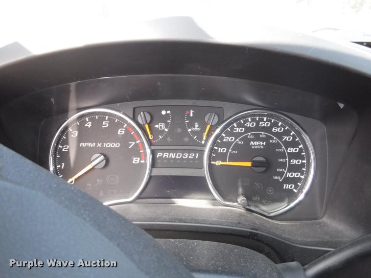 image for item K5972 2008 GMC Canyon pickup truck