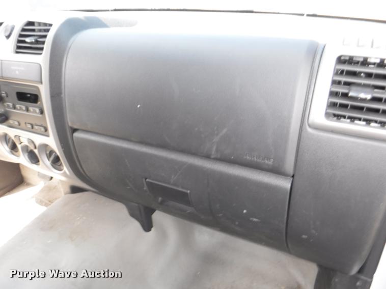 image for item K5972 2008 GMC Canyon pickup truck