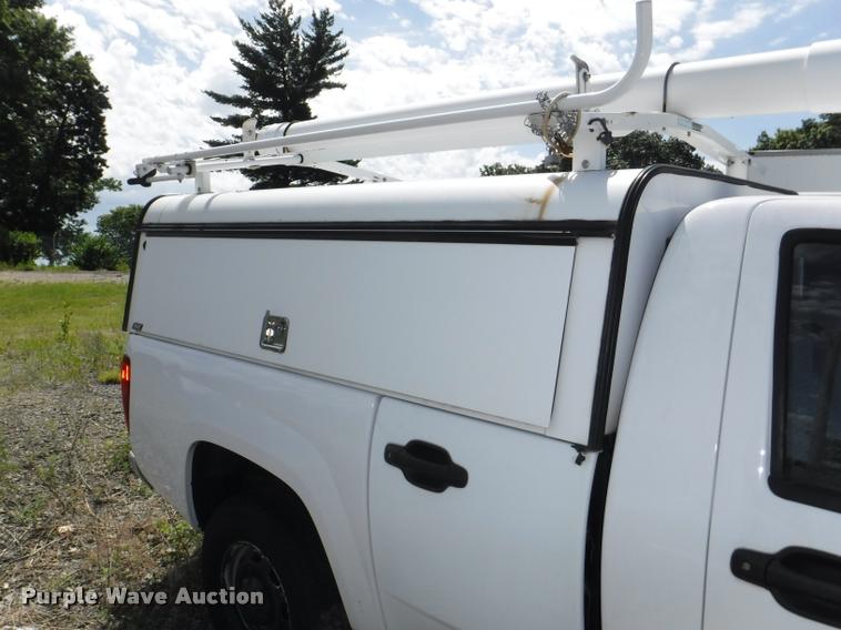 image for item K5972 2008 GMC Canyon pickup truck