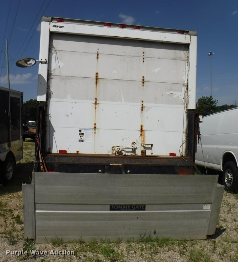 image for item K5974 2002 Chevrolet Express 3500 Cargo box truck