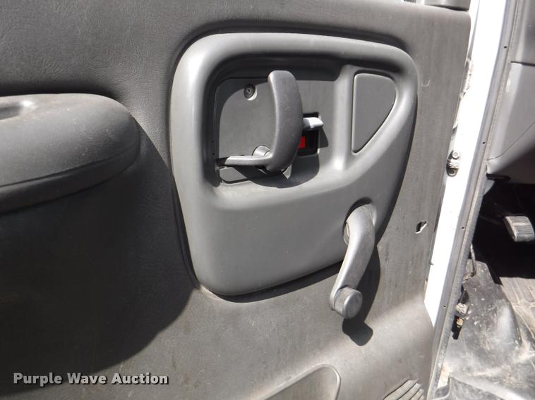 image for item K5974 2002 Chevrolet Express 3500 Cargo box truck