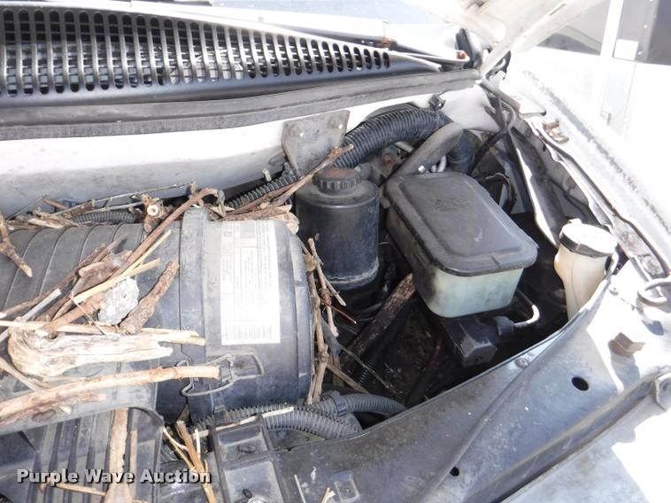 image for item K5974 2002 Chevrolet Express 3500 Cargo box truck