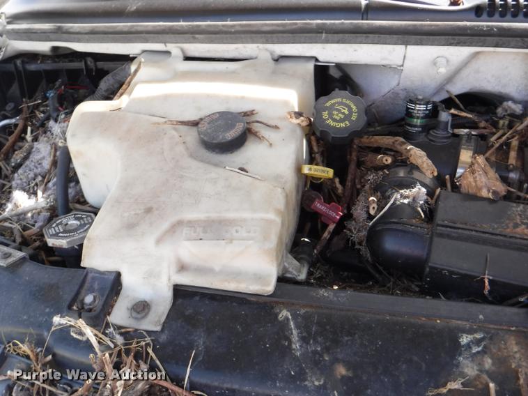 image for item K5974 2002 Chevrolet Express 3500 Cargo box truck