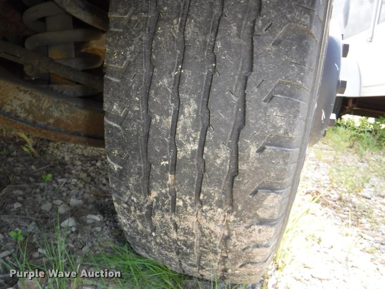 image for item K5974 2002 Chevrolet Express 3500 Cargo box truck