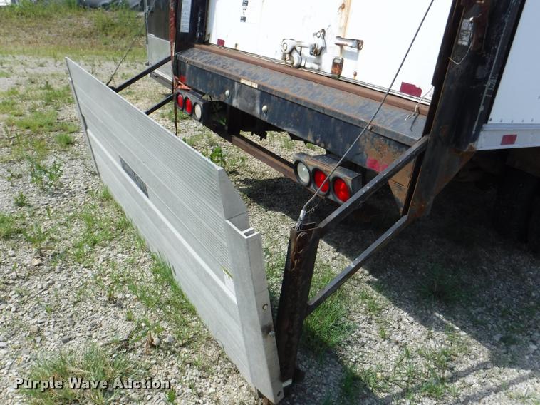 image for item K5974 2002 Chevrolet Express 3500 Cargo box truck