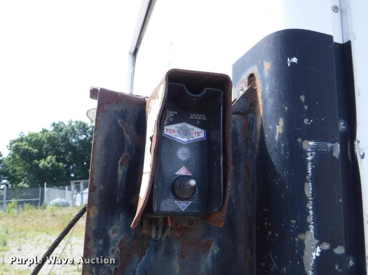 image for item K5974 2002 Chevrolet Express 3500 Cargo box truck