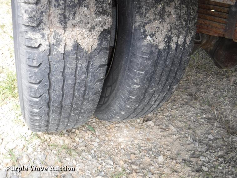 image for item K5974 2002 Chevrolet Express 3500 Cargo box truck