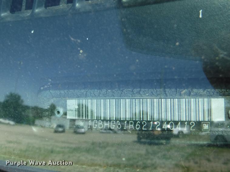 image for item K5974 2002 Chevrolet Express 3500 Cargo box truck