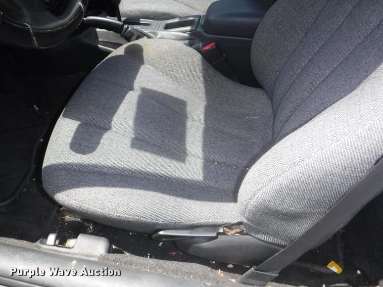 image for item K5976 2000 Chevrolet Cavalier