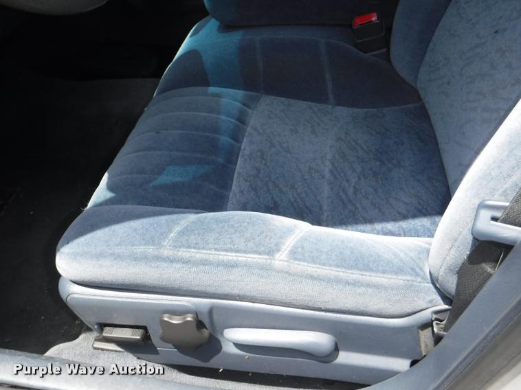 image for item K5981 2002 Chevrolet Impala