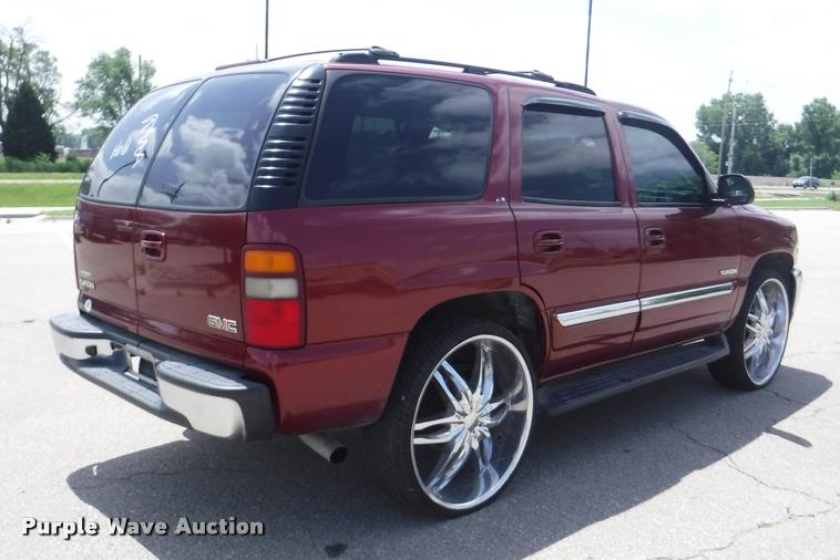 image for item K5983 2003 GMC Yukon SUV