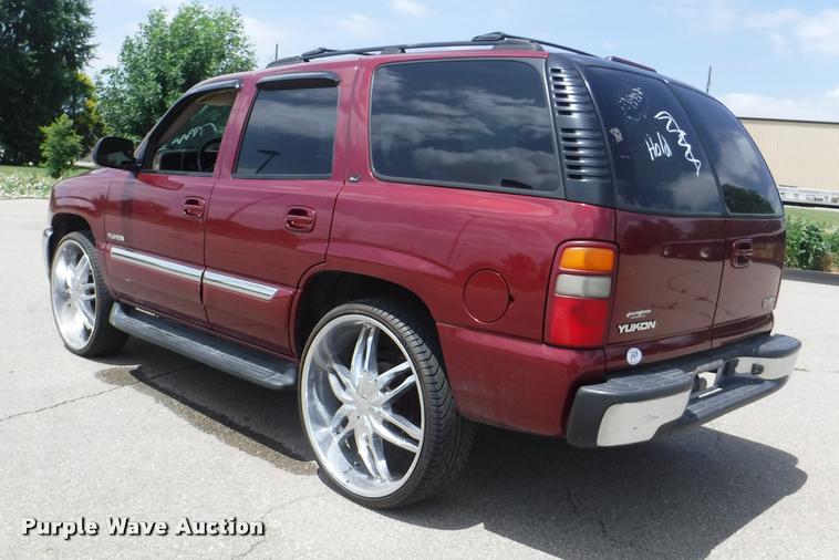 image for item K5983 2003 GMC Yukon SUV