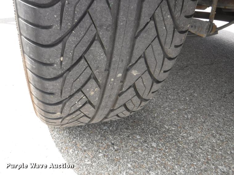 image for item K5983 2003 GMC Yukon SUV