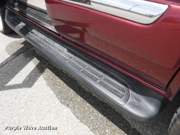 image for item K5983 2003 GMC Yukon SUV