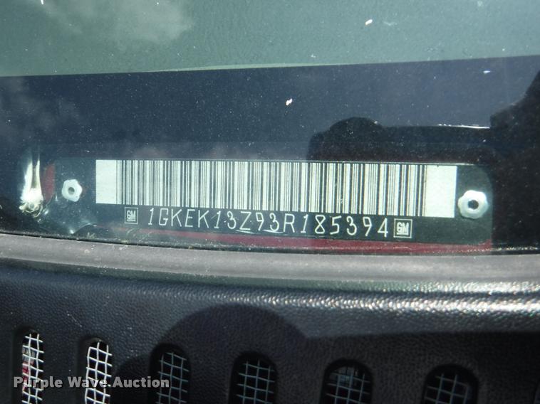 image for item K5983 2003 GMC Yukon SUV