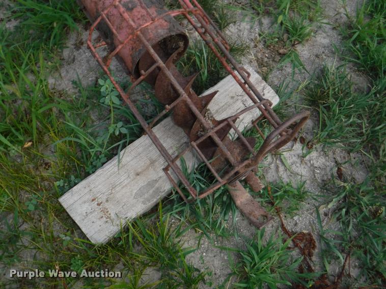 image for item CA9746 Luffland 642 grain auger