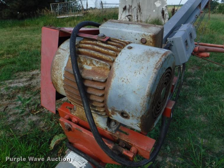 image for item CA9746 Luffland 642 grain auger