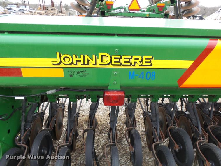 image for item CC9103 John Deere 450 seeder