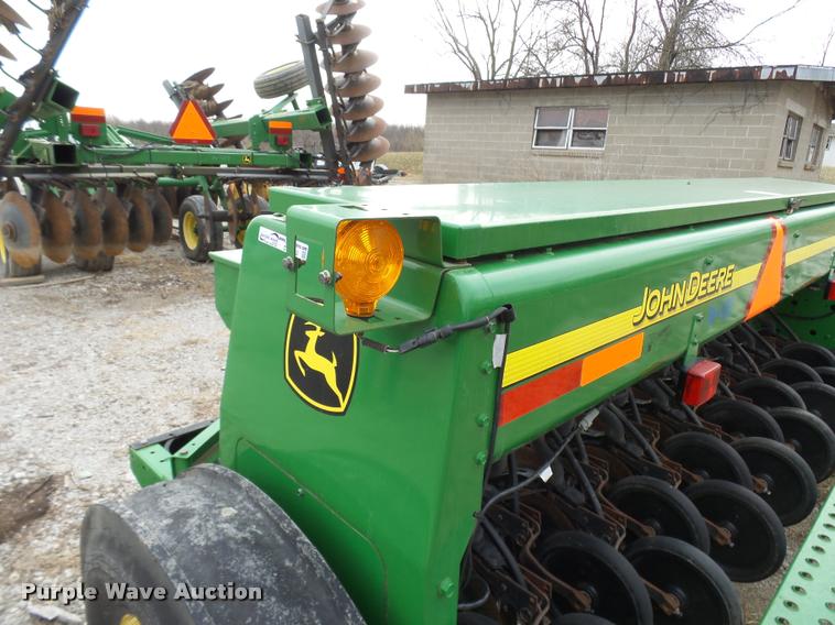 image for item CC9103 John Deere 450 seeder