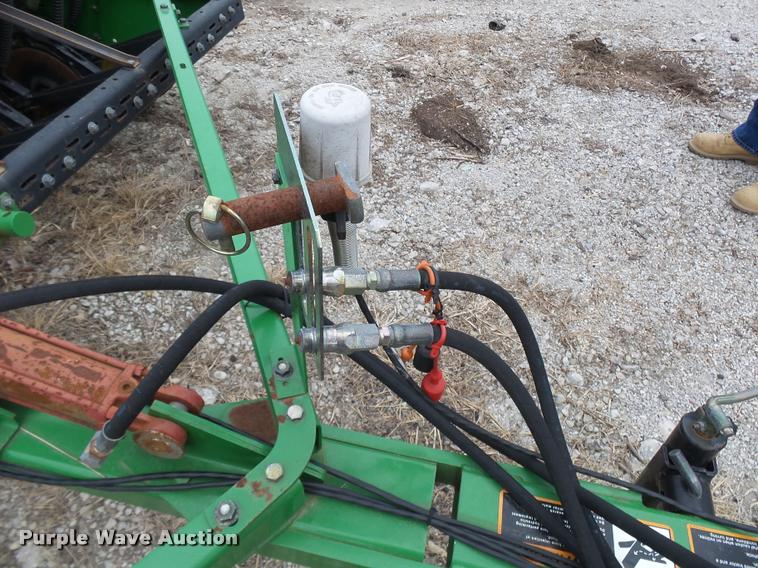 image for item CC9103 John Deere 450 seeder