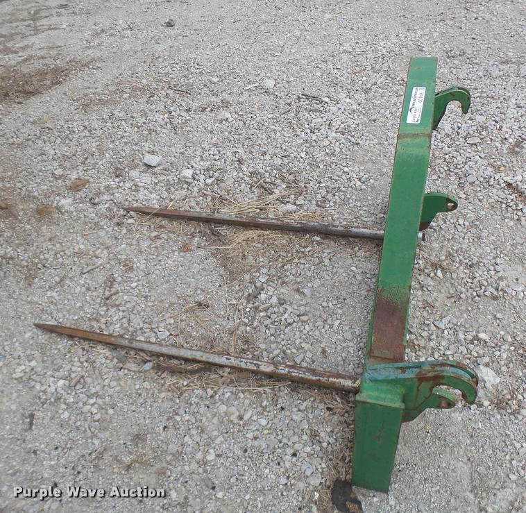 image for item CC9105 John Deere bale spear